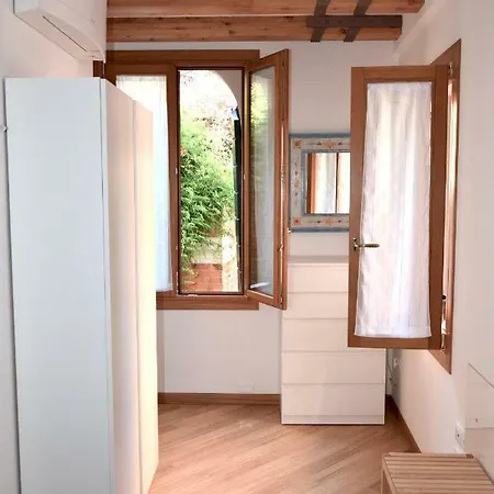 Apartament Marty *